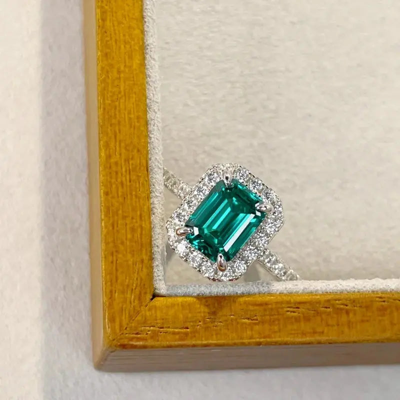 Stella Verdant Muse – Srebrny Pierścionek z Zielonym Sercem Stella Mer